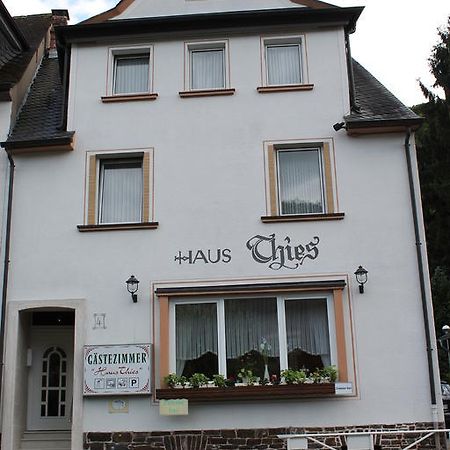 Pension Haus Thies Кохем Екстериор снимка