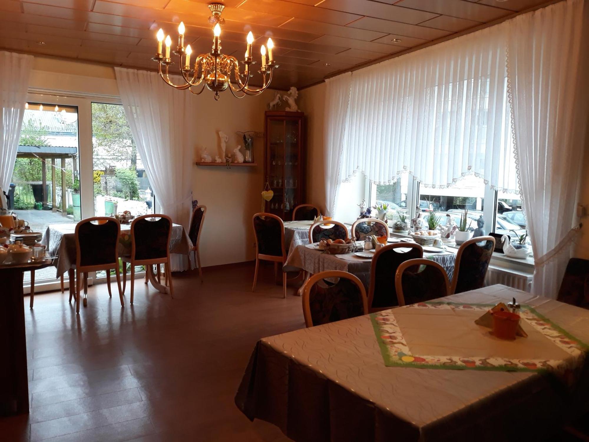 Pension Haus Thies Кохем Екстериор снимка